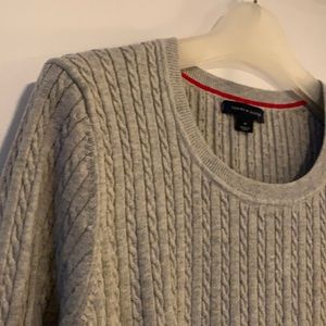 Tommy Hilfiger cable knit sweater